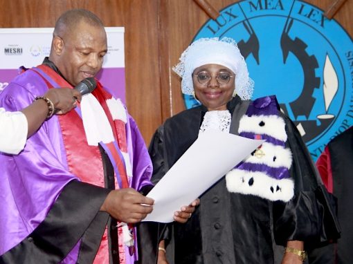 Décoration Pr Coumba Touré Kane : chevalier de l’ordre international des palmes académiques du Cames